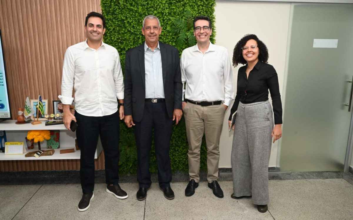 Reunião no Estado debate apoio à tradicional Congada de Catalão
