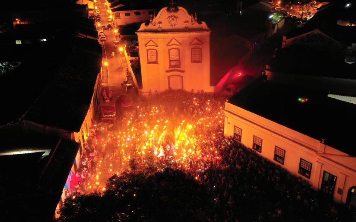 Procissão do Fogaréu reafirma Goiás como referência nacional de fé, história e turismo cultural